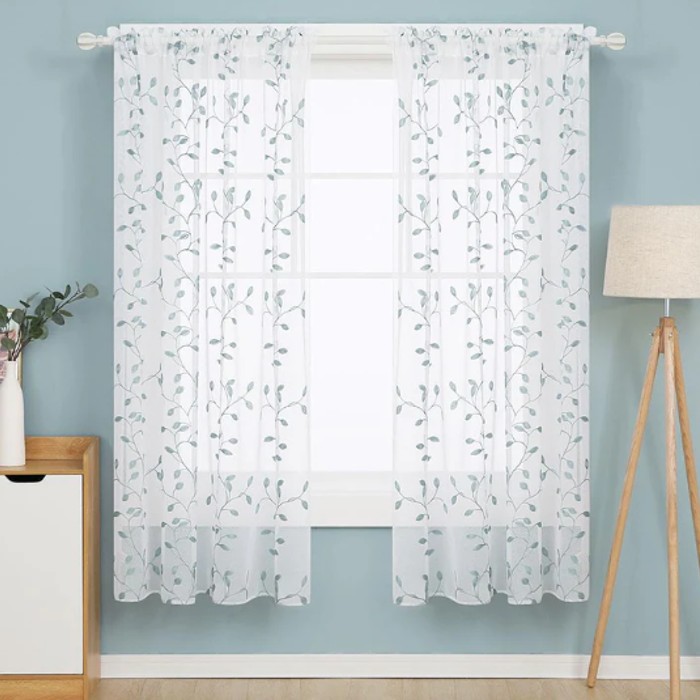 What's On Deconovo Curtains Review